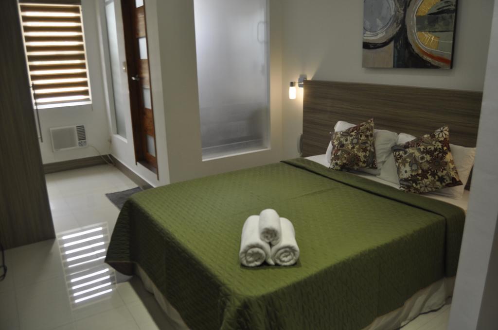 The Citywalk Suites Apartment Antipolo Δωμάτιο φωτογραφία