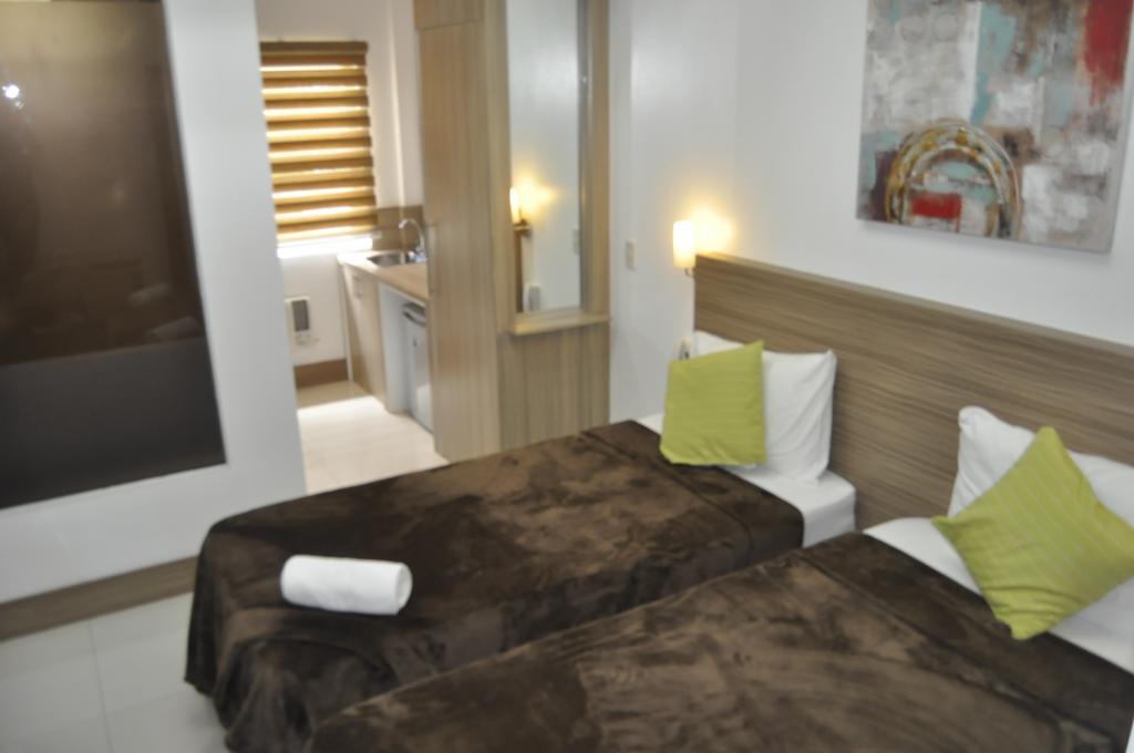 The Citywalk Suites Apartment Antipolo Δωμάτιο φωτογραφία